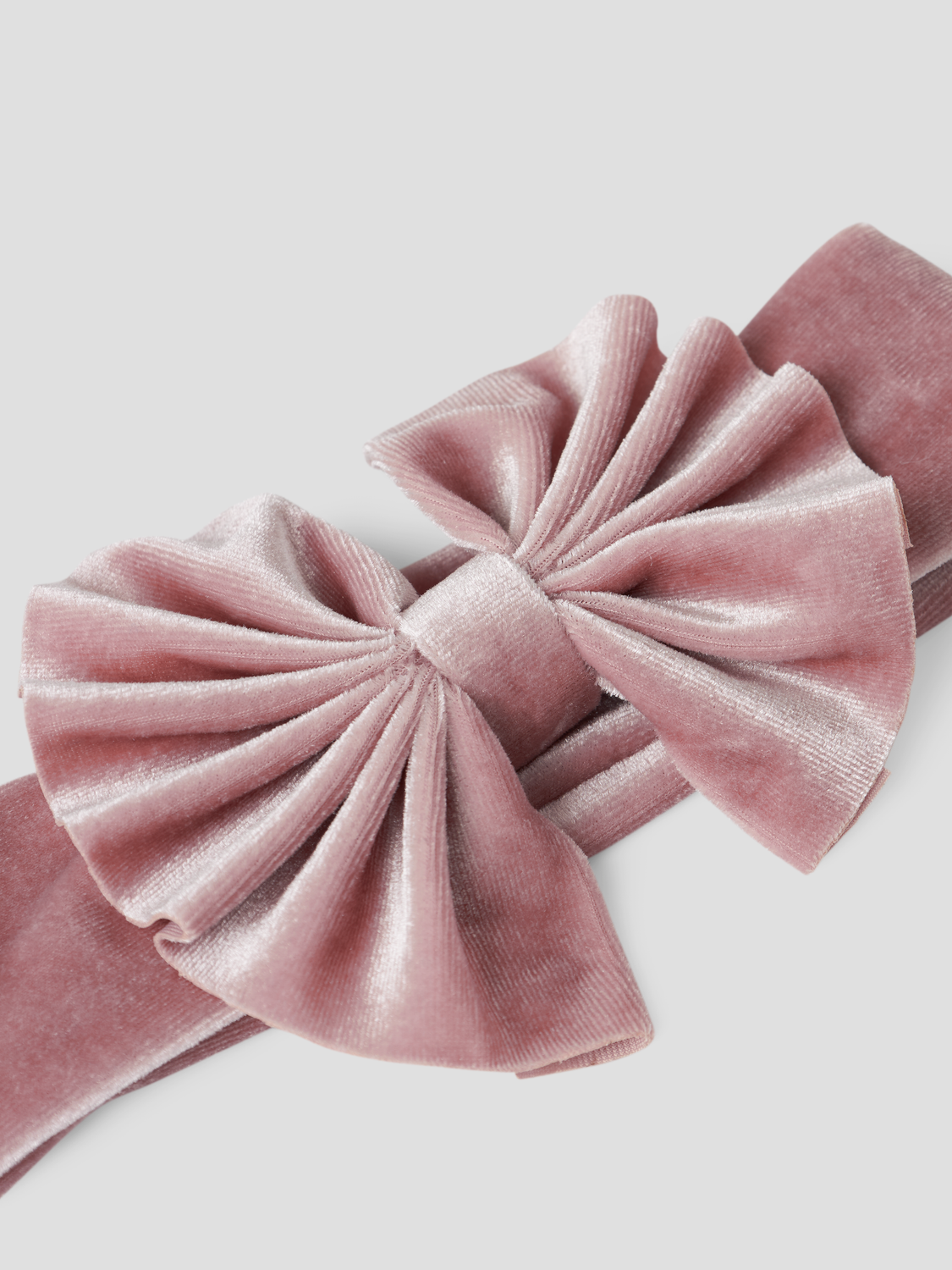 model_shot-front_full